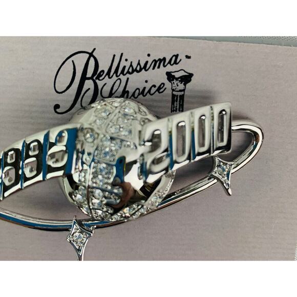 Vintage 1999 Bellissima Choice Silvertone Pin Brooch "1999-2000" 2.5"l x 1.5"h - Picture 6 of 9
